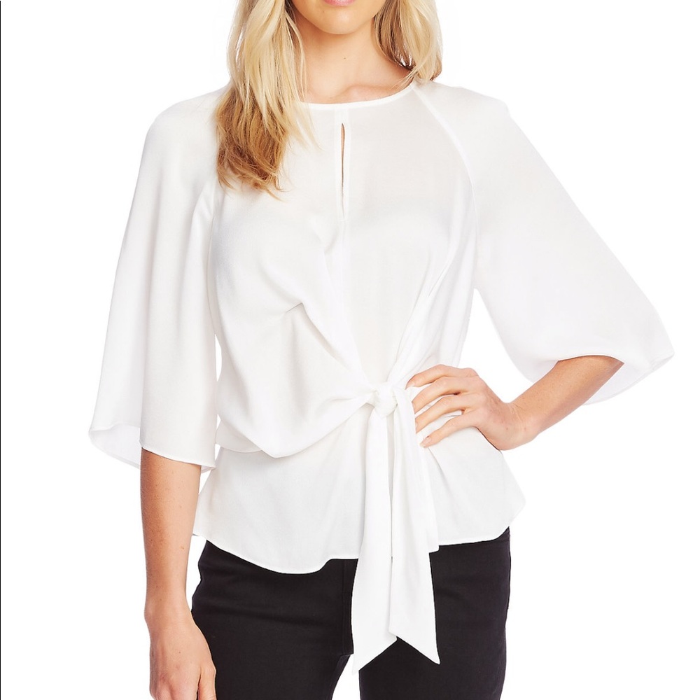 VINCE CAMUTO Tie-Front Keyhole Top Black/White Dot - Picture 1 of 8